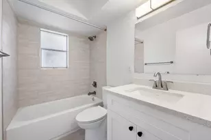 806 E 13th St, Georgetown, TX 78626 - Photo 23