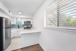 806 E 13th St, Georgetown, TX 78626 - Photo 17