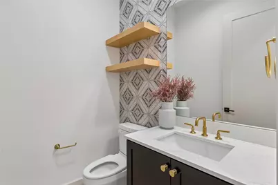 2209 Woodland Avenue #203, Austin, TX 78741 - Photo 21