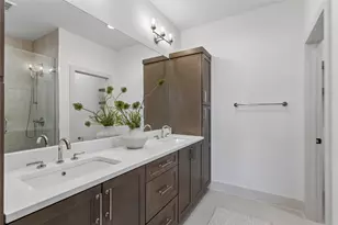 2209 Woodland Ave, Austin, TX 78741 - Photo 25