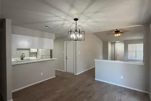 12218 Dundee Dr, Austin, TX 78759 - Photo 3