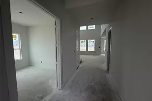 121 Clancy Dr, Liberty Hill, TX 78642 - Photo 3