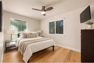 5804 Gloucester Lane, Austin, TX 78723 - Photo 11