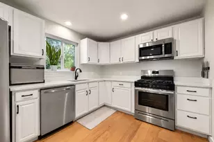 5804 Gloucester Ln, Austin, TX 78723 - Photo 7