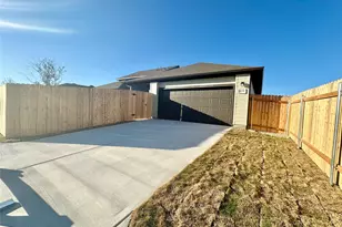 6261 Marsh Ln, Buda, TX 78610 - Photo 9