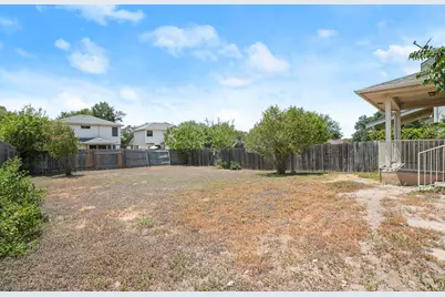 1025 Betty Baker Cove, Pflugerville, TX 78660 - Photo 25