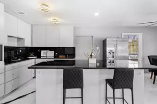 2201 Teri Rd, Austin, TX 78744 - Photo 5