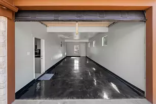 2201 Teri Rd, Austin, TX 78744 - Photo 31