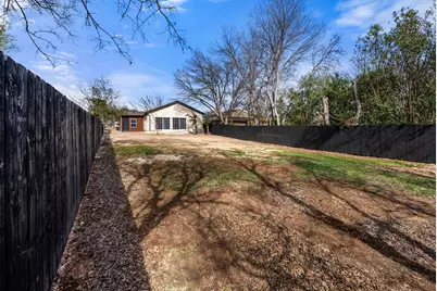 2201 Teri Road, Austin, TX 78744 - Photo 25