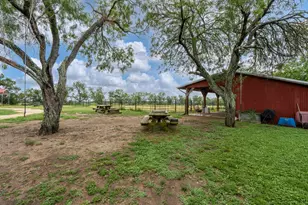 6546 Fm 1854, Dale, TX 78616 - Photo 15