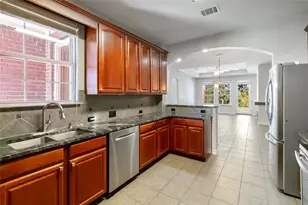 539 Colovista Pkwy, Bastrop, TX 78602 - Photo 11