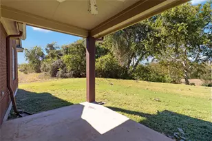 539 Colovista Pkwy, Bastrop, TX 78602 - Photo 23