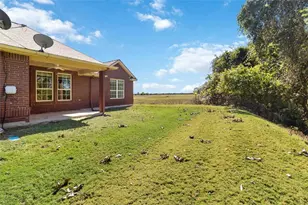 539 Colovista Pkwy, Bastrop, TX 78602 - Photo 27