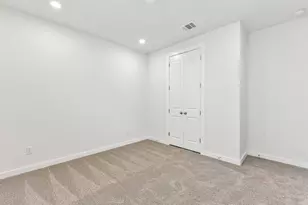 212 Royal Fern Rd, Hutto, TX 78634 - Photo 21