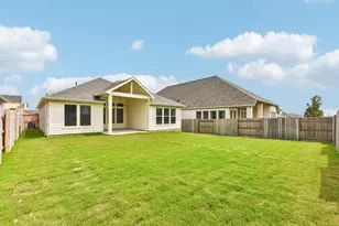 212 Royal Fern Rd, Hutto, TX 78634 - Photo 37