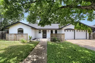 1602 Thornridge Rd, Austin, TX 78758 - Photo 1
