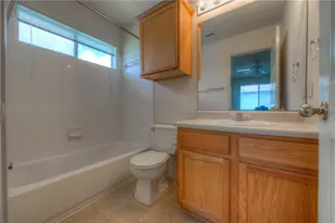 411 Haupt, Kyle, TX 78640 - Photo 9