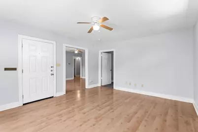 2804 Breeze Terrace, Austin, TX 78722 - Photo 9