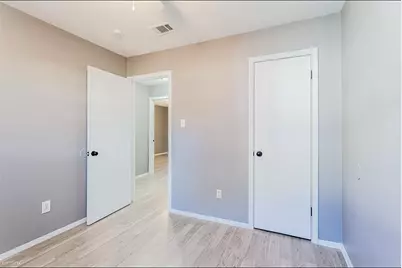 4900 E Stassney Lane, Austin, TX 78744 - Photo 7