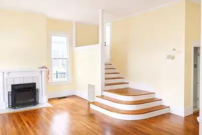 307 Burleson Street, Smithville, TX 78957 - Photo 5