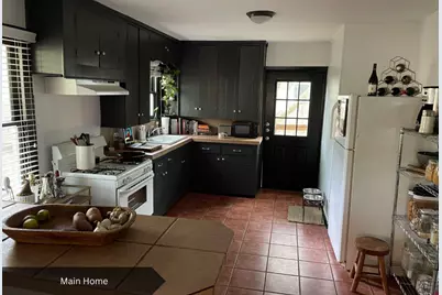 0000 Diane Drive, Austin, TX 78745 - Photo 9