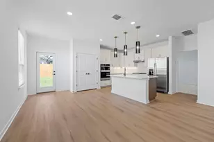 125 Adlai Ave, Georgetown, TX 78633 - Photo 11