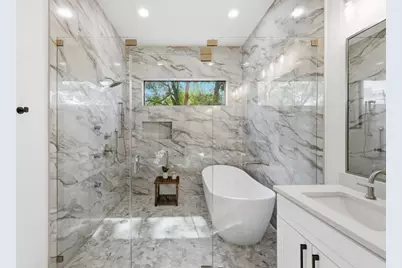 2303 Westworth Circle, Austin, TX 78704 - Photo 17