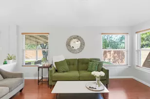 5513 Kayview Dr, Austin, TX 78749 - Photo 9