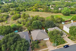 5513 Kayview Dr, Austin, TX 78749 - Photo 35