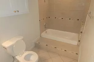 804 Lexington St, Taylor, TX 76574 - Photo 5