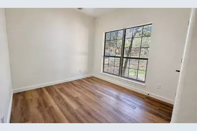 1605 Century Oaks Drive, Lockhart, TX 78644 - Photo 11