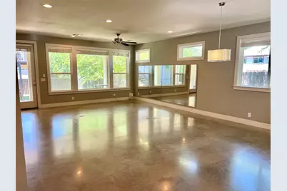 5402 Avenue F #A, Austin, TX 78751 - Photo 9