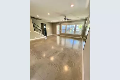 5402 Avenue F #A, Austin, TX 78751 - Photo 11