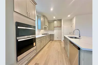 380 Young Street, Buda, TX 78610 - Photo 7