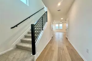 380 Young St, Buda, TX 78610 - Photo 3