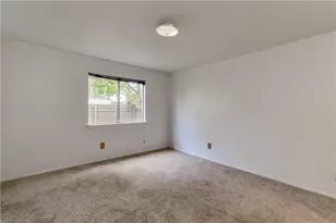 4200 Everest Ln, Austin, TX 78727 - Photo 15