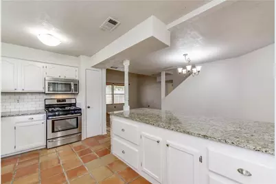 4200 Everest Lane, Austin, TX 78727 - Photo 13