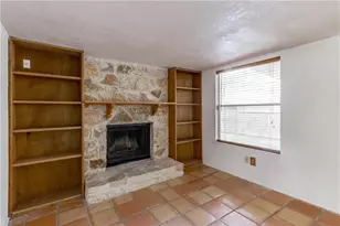 4200 Everest Ln, Austin, TX 78727 - Photo 3