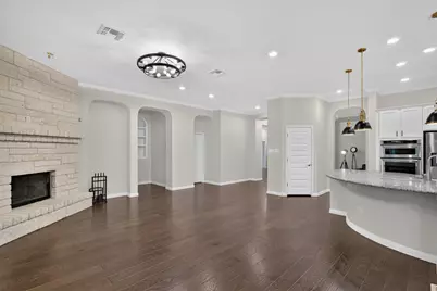 809 Lorraine Cove, Round Rock, TX 78665 - Photo 17