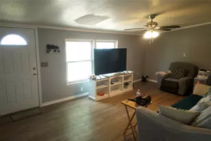 750 High Rd, Kyle, TX 78640 - Photo 19