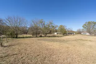 138 River Rd, Liberty Hill, TX 78642 - Photo 21