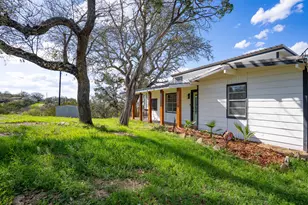 1012 Hill St, Burnet, TX 78611 - Photo 37