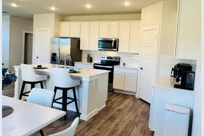 5935 W Hausman Road Road #1, San Antonio, TX 78249 - Photo 9