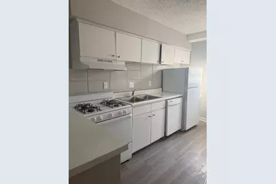 311 E 31st Street #103, Austin, TX 78705 - Photo 7