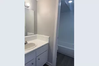 311 E 31st Street #103, Austin, TX 78705 - Photo 11