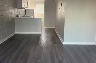 311 E 31st St, Austin, TX 78705 - Photo 3