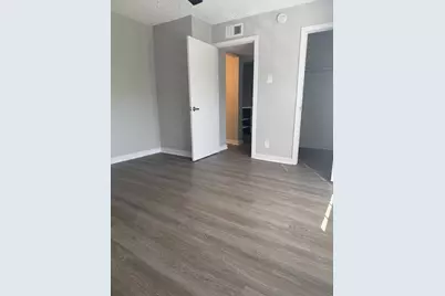 311 E 31st Street #103, Austin, TX 78705 - Photo 17