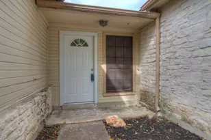 1710 Woodwind Ln, Austin, TX 78758 - Photo 3