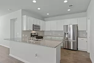 118 Rochester Ln, Hutto, TX 78634 - Photo 9