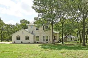 111 Trinity St, Cedar Creek, TX 78612 - Photo 27